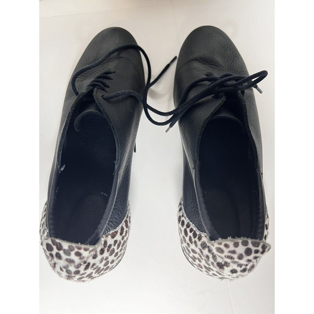 Arche Black Leather Lace-Up Flats with Leopard Heel Accent - Picture 7 of 13